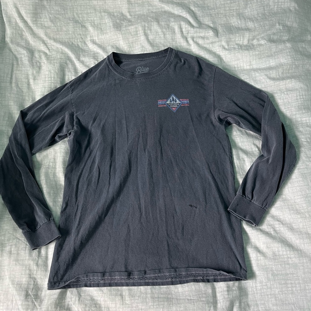 Graphic women’s long sleeve